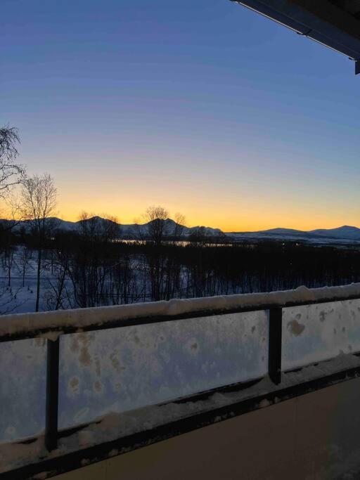 Ny Leilighet I Nytt Bygg I Naturskjonne Omgivelser! Tromsø Eksteriør bilde